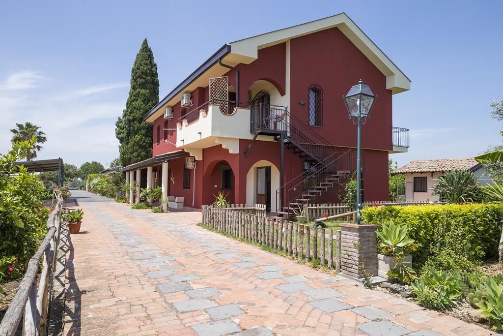 Orange Park - Agriturismo Villa มิสแตร์เบียงโก ภายนอก รูปภาพ