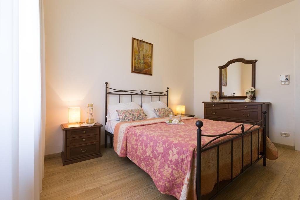 Orange Park - Agriturismo Villa มิสแตร์เบียงโก ภายนอก รูปภาพ