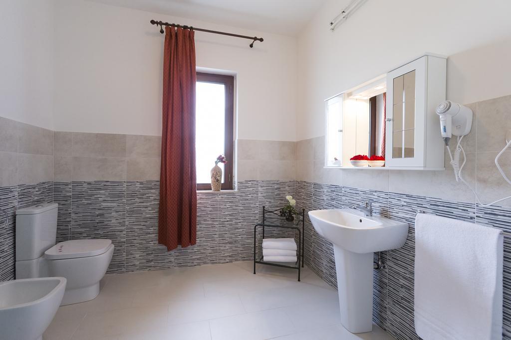 Orange Park - Agriturismo Villa มิสแตร์เบียงโก ภายนอก รูปภาพ