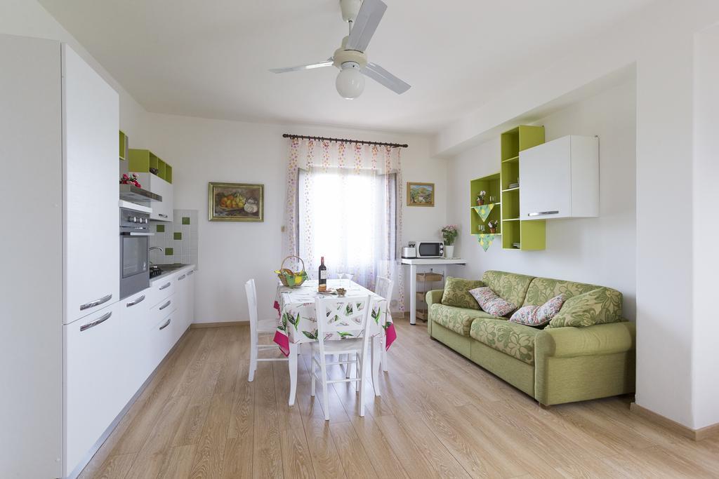 Orange Park - Agriturismo Villa มิสแตร์เบียงโก ภายนอก รูปภาพ
